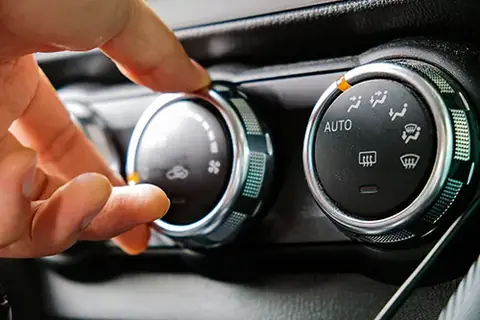 Obsługa układu klimatyzacji samochodowej